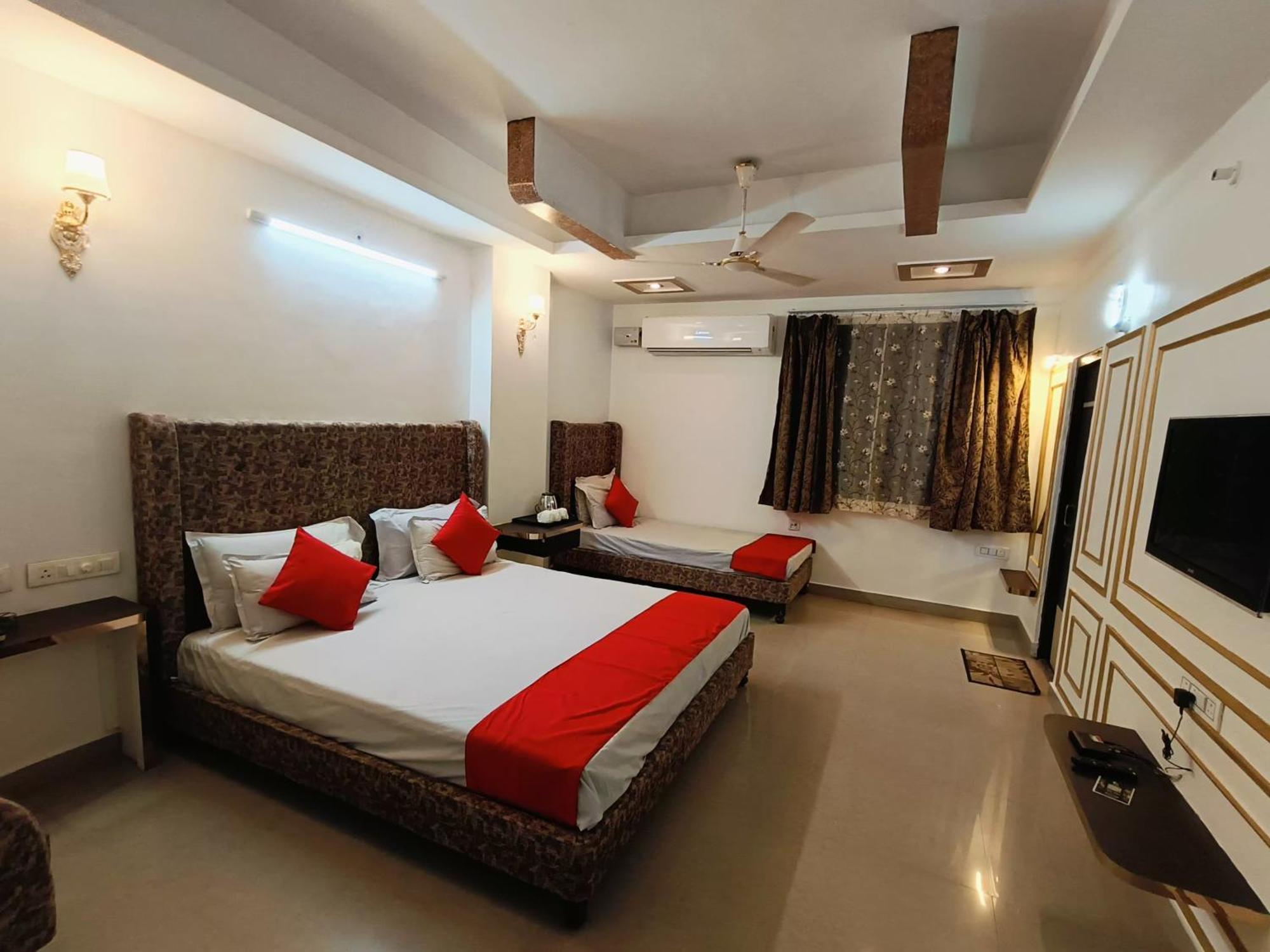 Hotel Omni Plaza Jodhpur  Luaran gambar