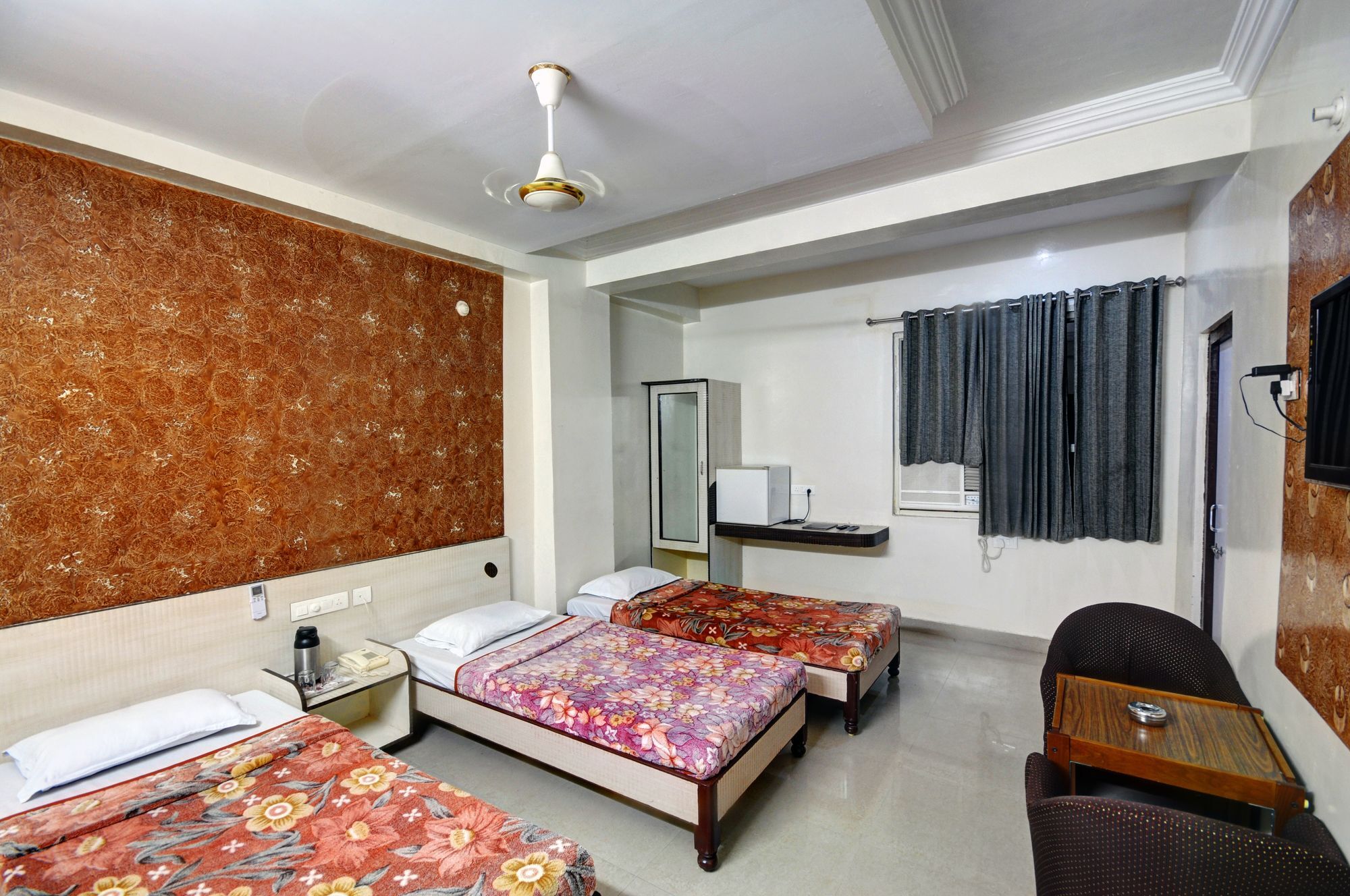 Hotel Omni Plaza Jodhpur  Luaran gambar